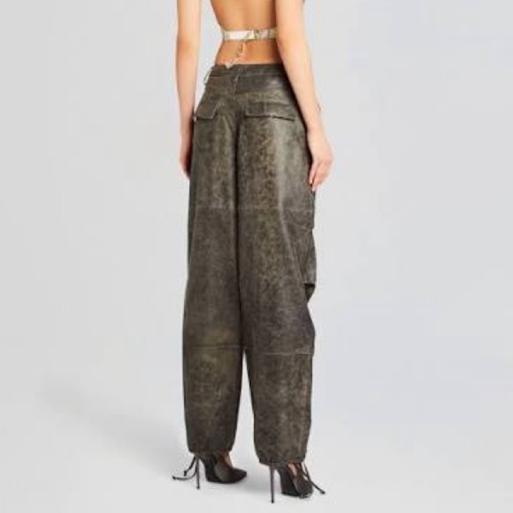 Retrofete Wide Leg Cargo Pants in Distressed Charcoal - Picture 2 of 4